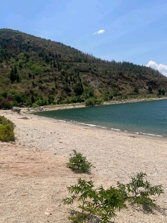Beneath the Blue: The Untold Story of Fuxian Lake