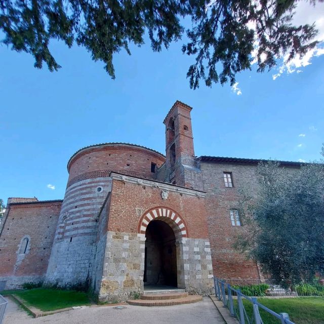 Ruins with a Magical Atmosphere in San Galgano