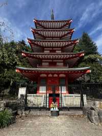 Chureito pagoda in front of Mountain Fuji 🌄🌄🌄