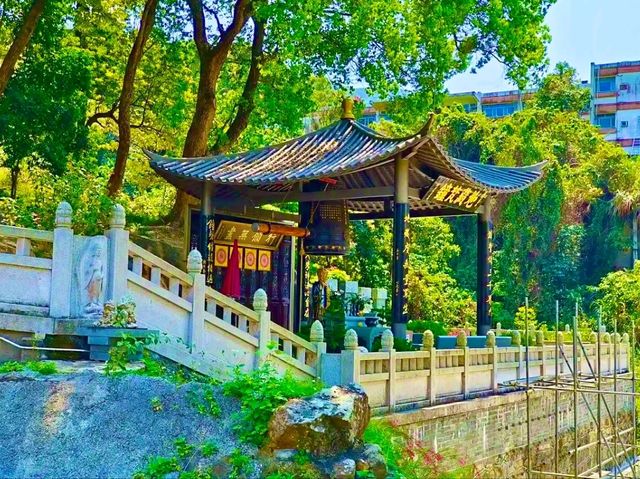 Ling Wan Monastery, Kwun Yam Shan – A Mountain Haven of Peace Ling Wan Monastery, Kwun Yam Shan – A Mountain Haven of Peace