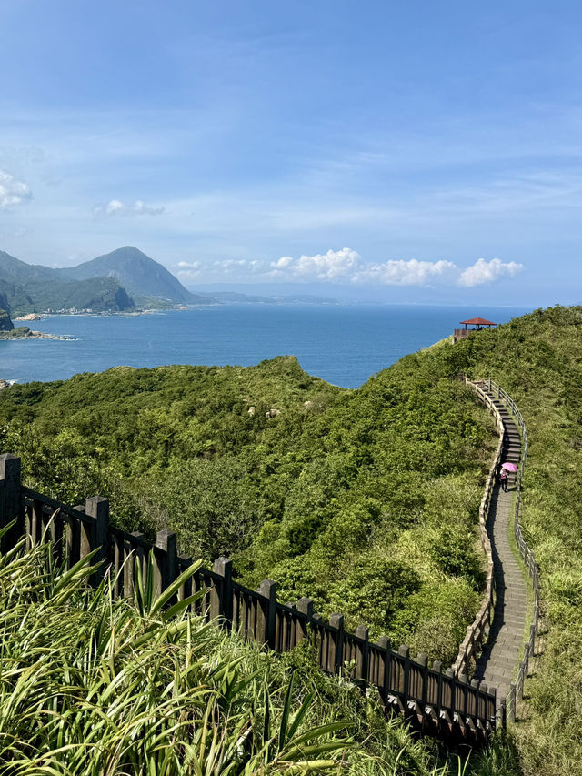 🗺️ 鼻頭角步道 × 基隆夜市：海線出發一日食旅