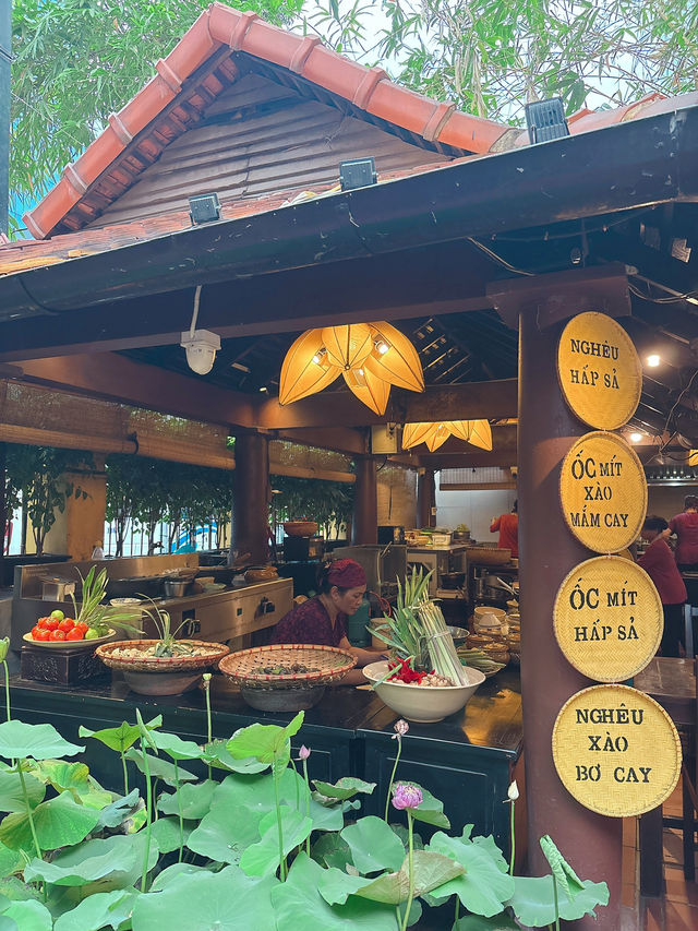 【ハノイ/グルメ】ローカル感たっぷりのベトナム料理屋さん