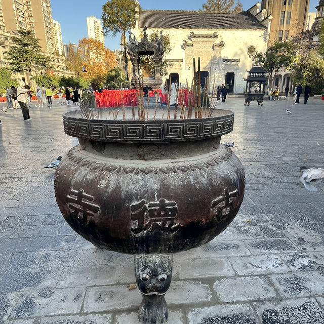 🛕 Gude Temple (古德寺) — A Stunning Mix of East & West