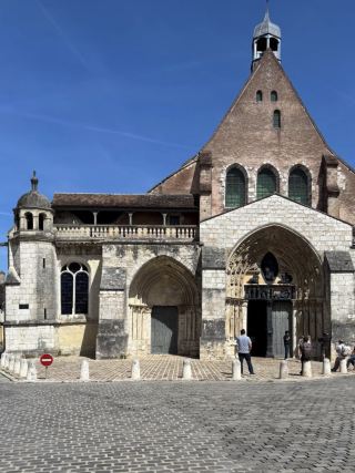 🏰🌿 從巴黎出發的一日遊前往法國各省 🇫🇷✨