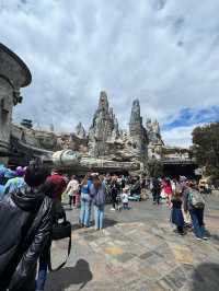✨ Disneyland Resort California: Where Magic Comes to Life ✨    