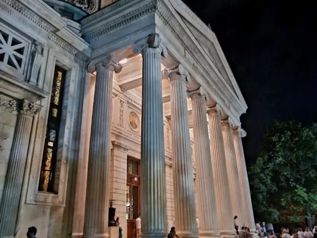 The Romanian Athenaeum 🇷🇴