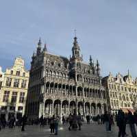 "Brussels in a Day: Chocs, Rocks, Delight!"