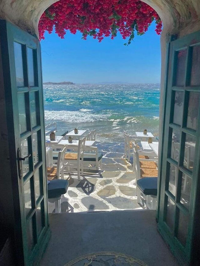 Mykonos: Island of Aegean Dreams