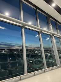 【英國蓋特威克機場 Gatwick Airport 首次參觀！】