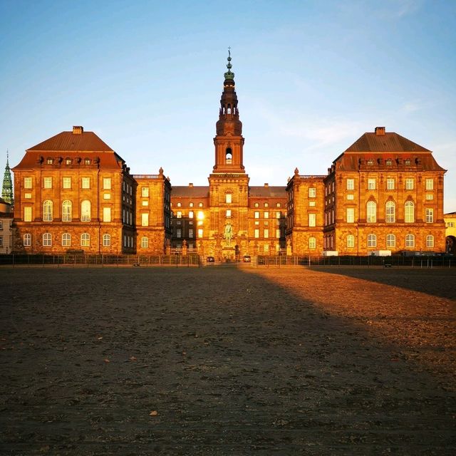 Copenhagen at Sundown: Reflections on a City in Gold