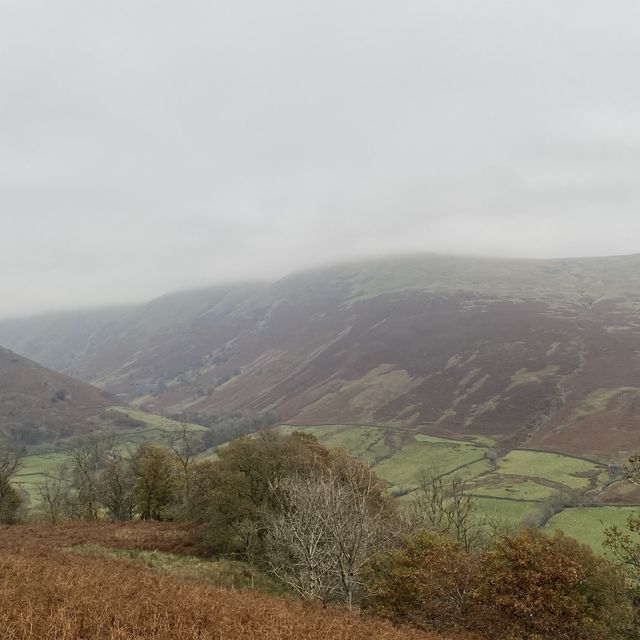 Dreamy Drives: The Enchantment of Lake Windermere