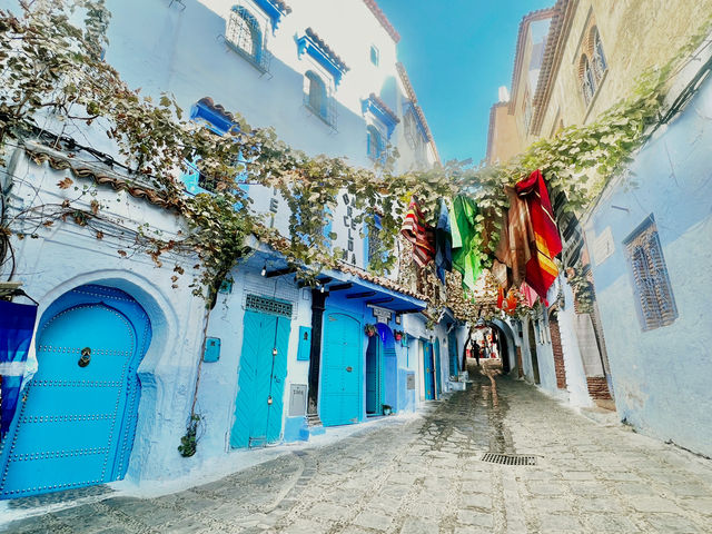 モロッコ・シャウエン – 青の迷宮で夢のようなひとときを🇲🇦💙