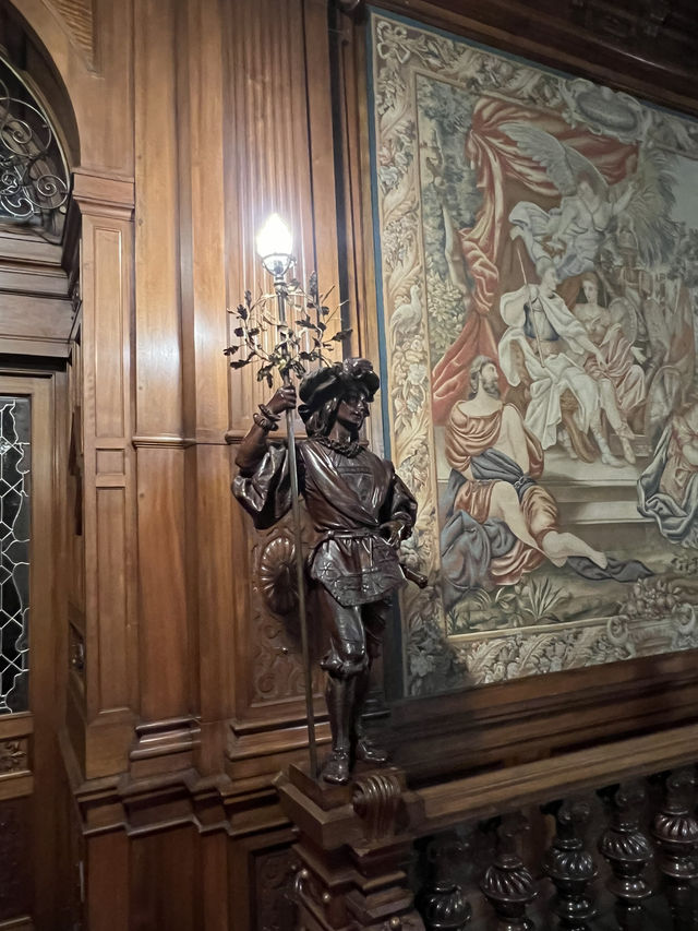 🇷🇴 羅馬尼亞：佩雷斯城堡（Castelul Peleș） 👑