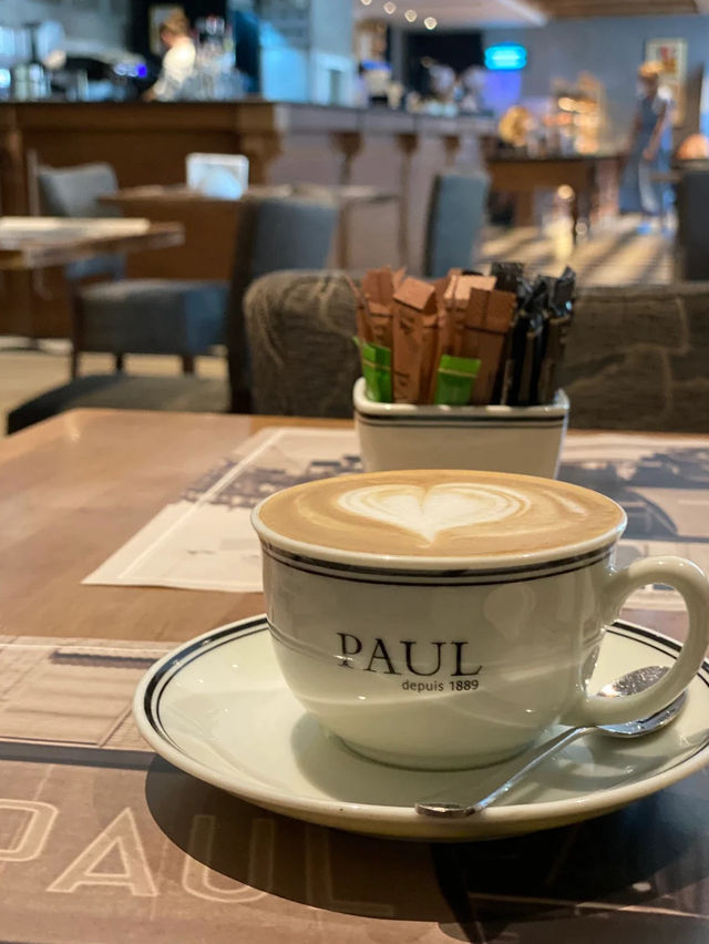 🥐 PAUL on Abashidze Street – A Taste of Paris in the Heart of Tbilisi 🇬🇪🇫🇷