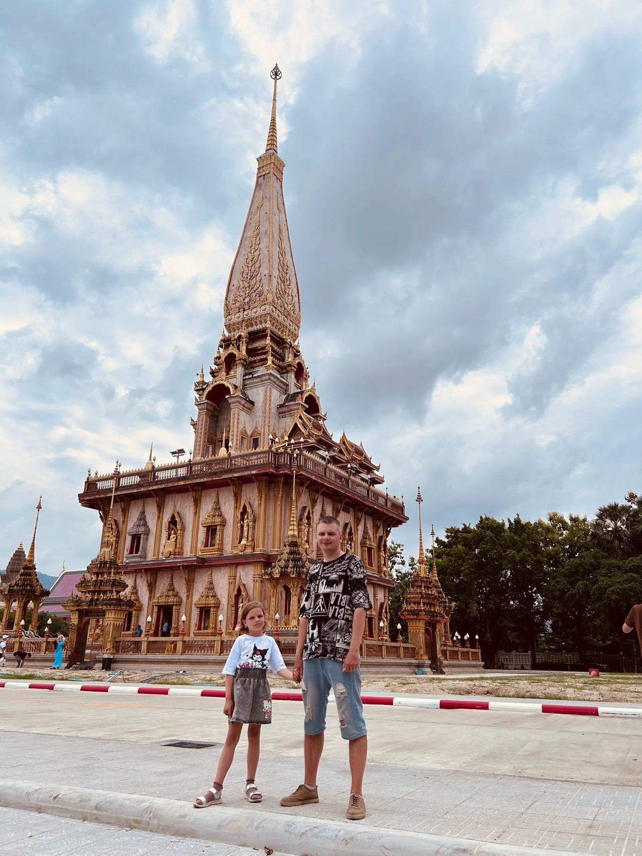 วัดคู่บ้านคู่เมืองภูเก็ต วัดฉลอง