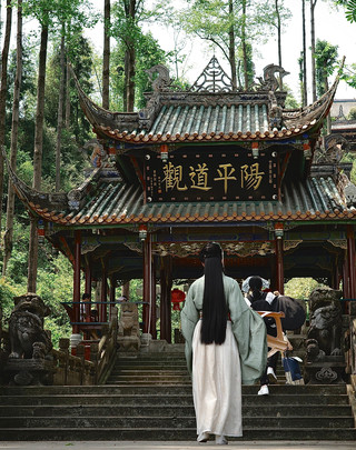 Liburan akhir pekan di sekitar Chengdu: Perjalanan pulang pergi satu hari ke Gunung Qingcheng dan Dujiangyan