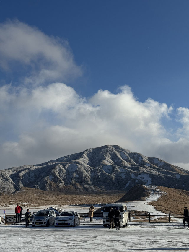 🌋❄️🇯🇵Winter Caldera Wonders & Hot Treats: Exploring Mount Aso