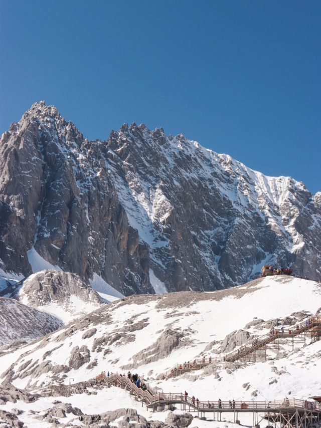 Top of Jade Dragon Snow Mountain, Lijiang❄️🏔️