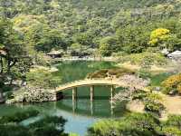 🎈高松栗林公園，一個小眾但是充滿趣味的地方，這裡遊客較少、酒店價格實惠、當地居民淳樸友善，是一個非常好的旅遊目的地