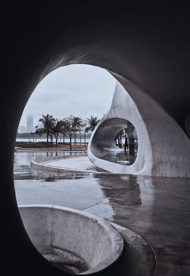 雲洞圖書館｜不在國外，在海口!!