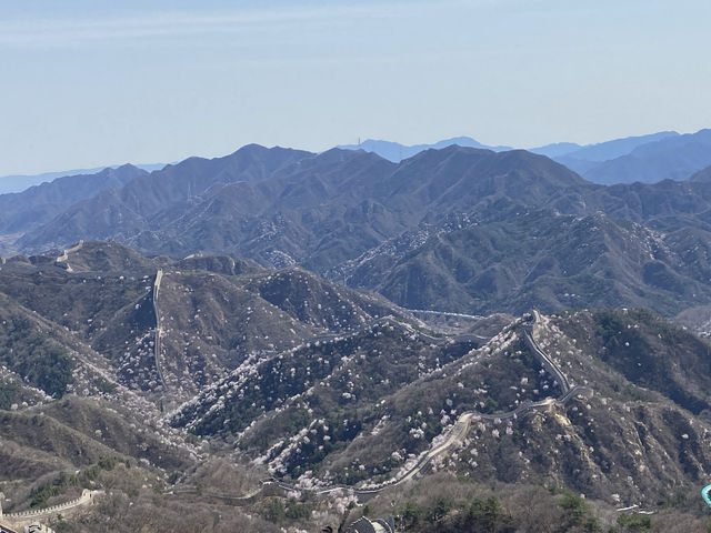 北京春日的浪漫，是在長城腳底劃船賞花