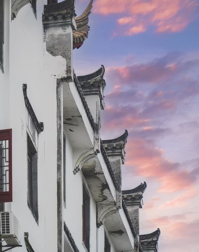 深圳地鐵直達的古風小鎮，羅湖夜市好去處打卡深圳小眾好去處藏