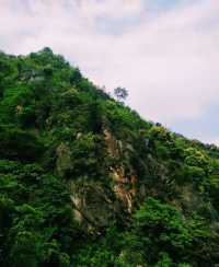 失落於山野中的秘境
