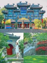 Undoubtedly, one of the most exquisite temples in Beijing! It is said that wishes made by women here are extraordinarily efficacious!