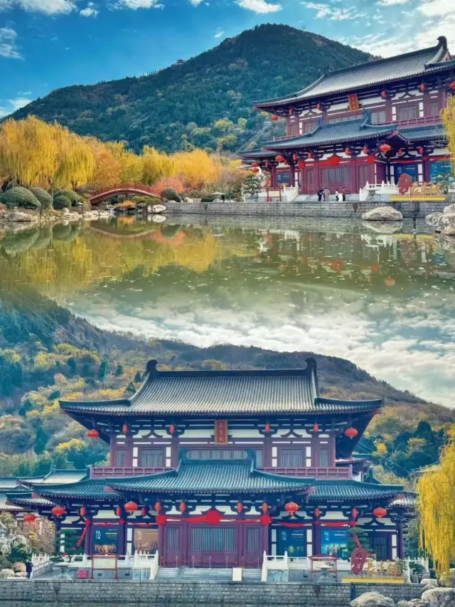 ฟังคำแนะนำของเพื่อนๆ ในเมืองซีอาน ไปเยือนพระราชวังหัวชิงกง มันสุดยอดจริงๆ!
