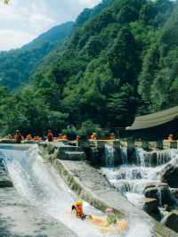 龍門山雲溪谷漂流