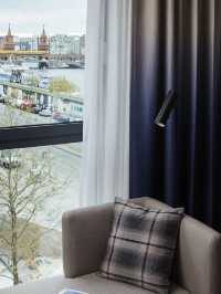🌟 Berlin's Boutique Gem: Hotel Indigo 🎨