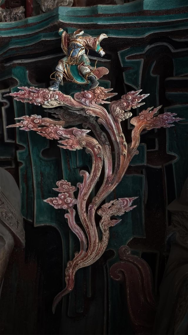 山西崇慶寺，讓我們一睹活生生的彩塑吧!