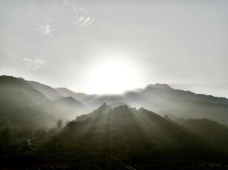 石家莊有座鎖雲湖。