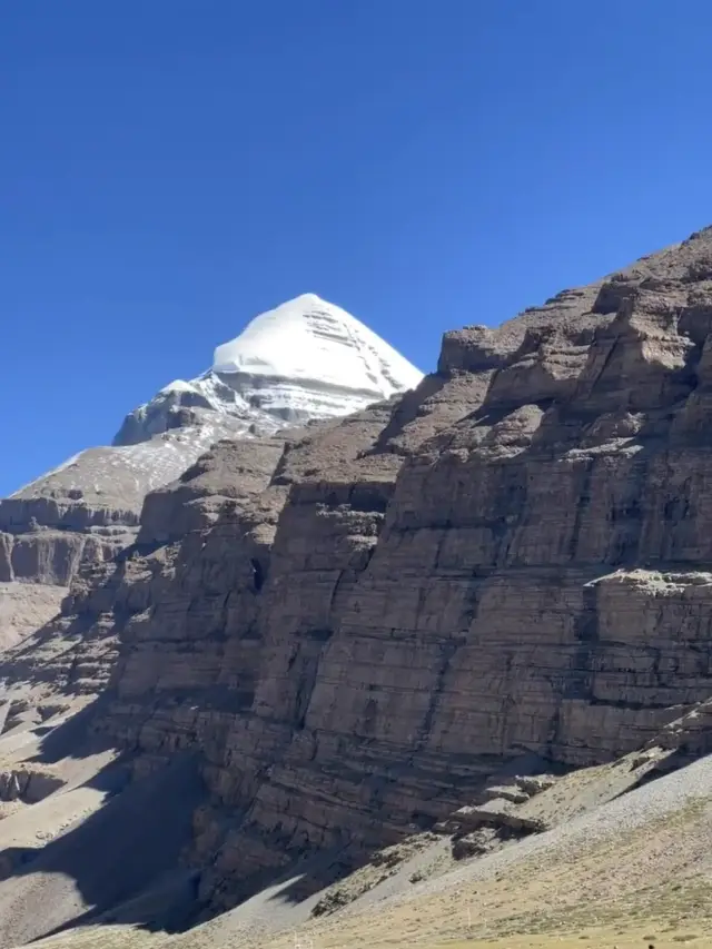 Tibet rewards those who don't suffer from altitude sickness. 
