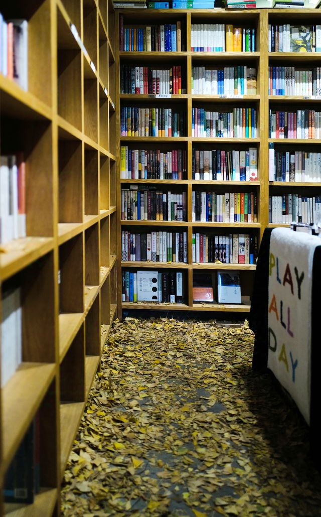 佛山先行書店 | 藏在鬧市裡的寶藏之地