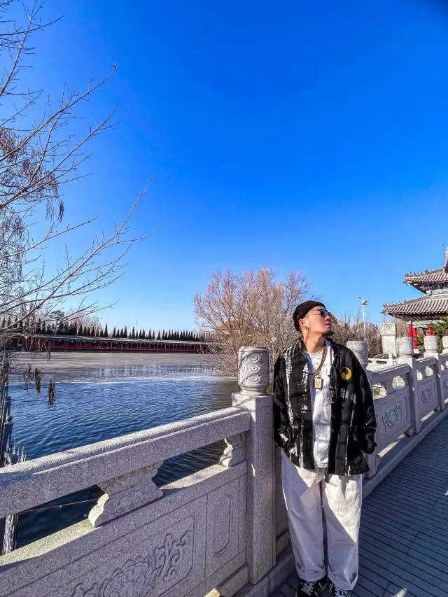 30 minutes from downtown Shenyang! Visit the century-old Huasheng Temple nearby!