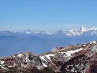 香格里拉石卡雪山：雪山之巔的寧靜與壯麗