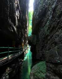 藏在北碚的「小荔波」金刀峽。
金刀峽（南門）