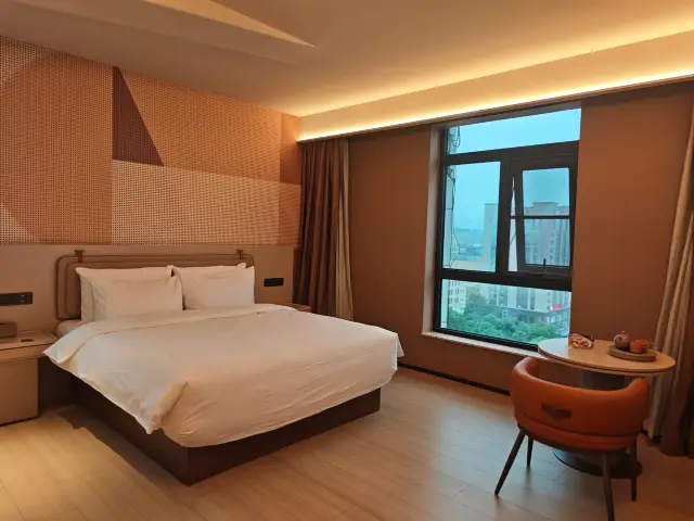 โรงแรมส้มซียนอันหอนาฬิกา! ห้องวิวหอนาฬิกา!