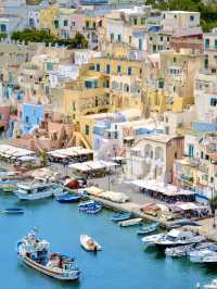 以為五漁村已經夠靚，直到我去咗Procida…