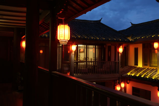 麗江泊心雲舍文苑 · 獅子山套房：藏喺古城裡嘅山林逸境