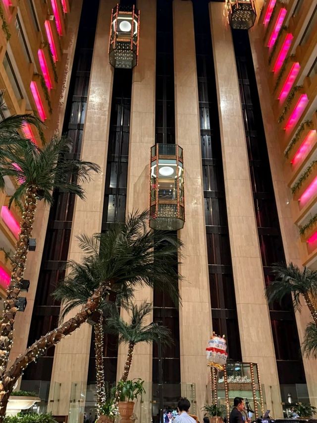Dreamy Tsim Sha Tsui, Hong Kong Emperor Hotel 😍