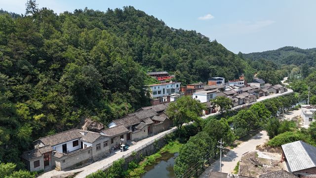 河南新縣錢大灣古村