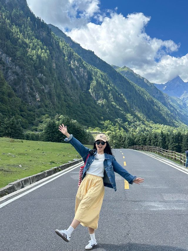 總要留一個夏天給川西四姑娘山吧！
