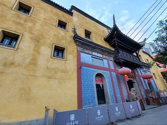 A Solidified Epic of Migration: Chongqing's Huguang Guild Hall