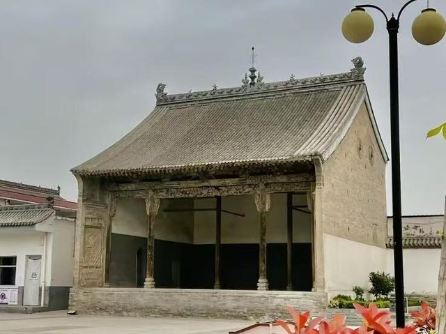 歷史迷必訪!在明代家廟與傅山真跡相遇。 歷史迷必訪!在明代家廟與傅山真跡相遇。