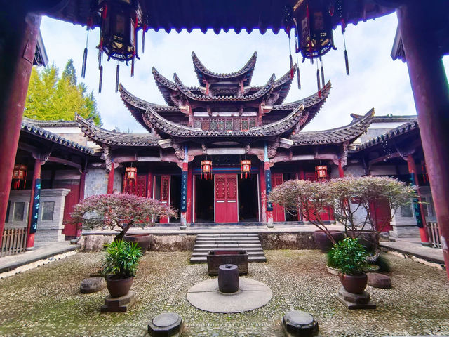 真的有被這個古鎮驚艷到！