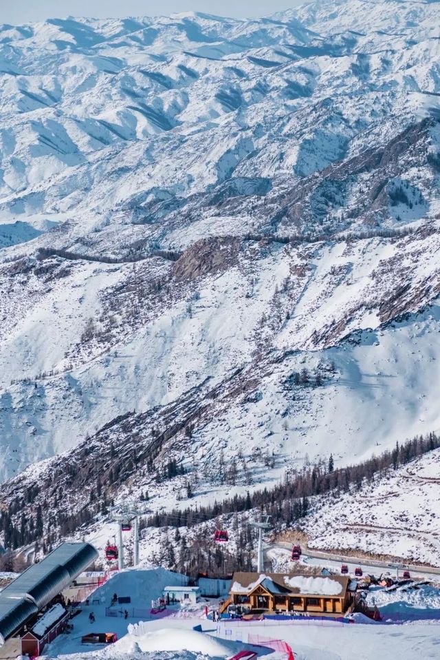 歡迎來可可托海國際度假區遊玩 歡迎來可可托海國際度假區遊玩