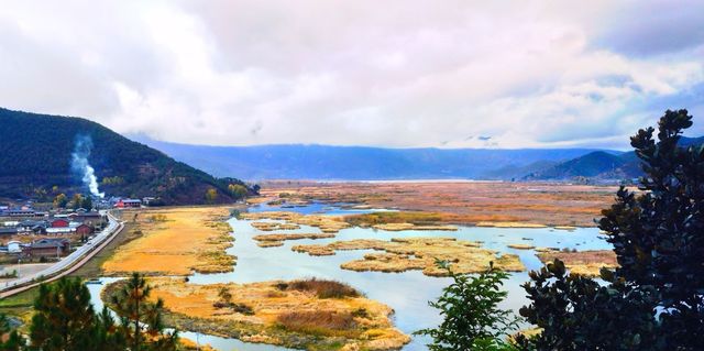 瀘沽湖秋日治癒秘境