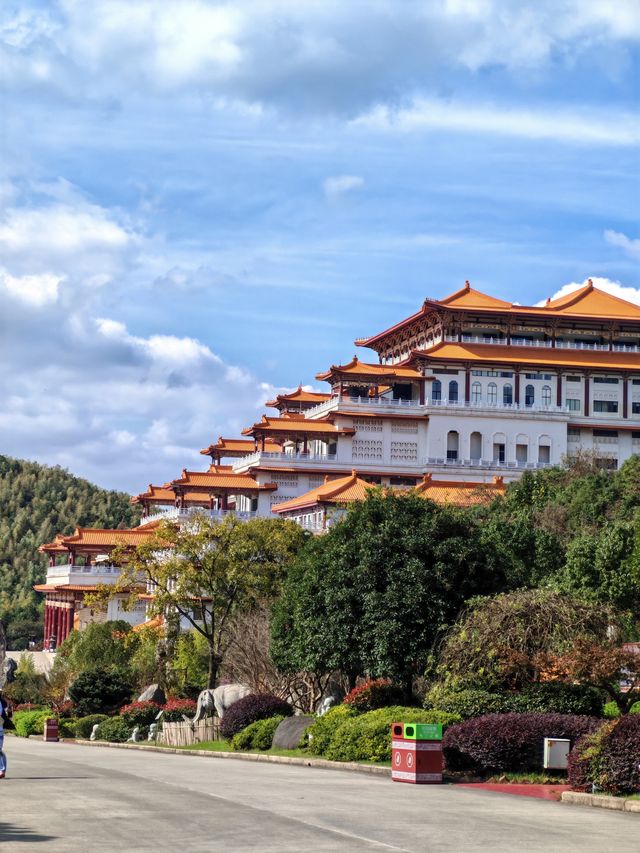 宜興大覺寺|江南小布達拉宮絕絕子免費清淨還能登山祈福! 宜興大覺寺|江南小布達拉宮絕絕子免費清淨還能登山祈福!